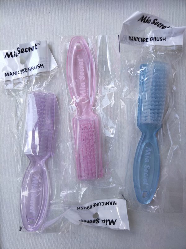 Cepillo de uñas
