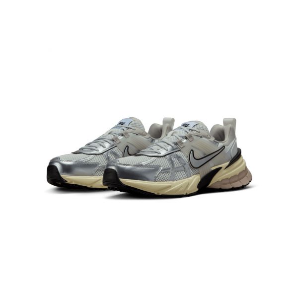 NIKE V2K RUN