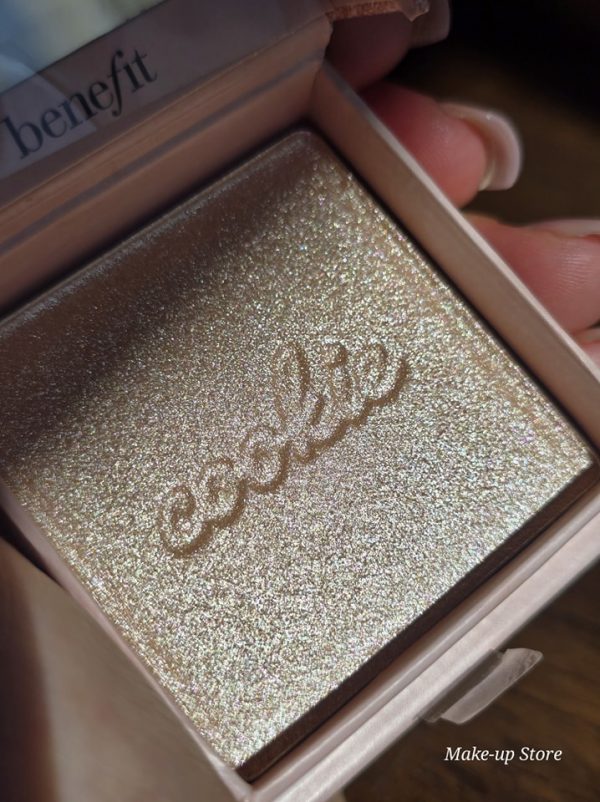 BENEFIT ILUMINADOR COOKIE