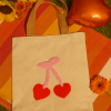 tote bag cerezas en forma de corazon