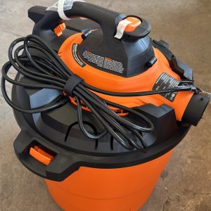 Aspiradora sopladora Truper de 12 gal: