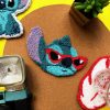 posataza stitch con lentes