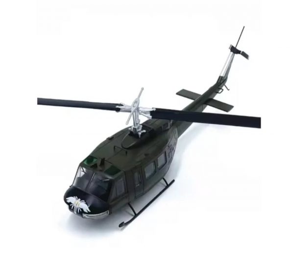 Helicoptero Escala UH-1 Iroquois "Huey"