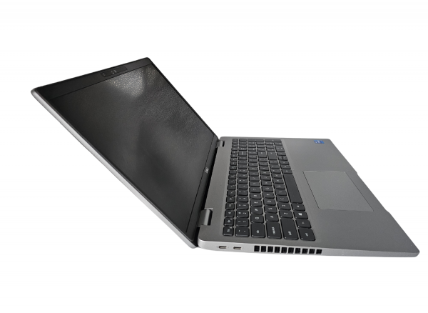 Dell Latitude laptop 5520 15.6″ FHD Intel Core i7-1165G7 16GB RAM 512GB SSD