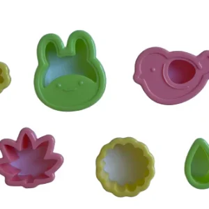 Juego de cortadores de conejo y pájaro