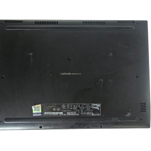 Dell Latitude 3390 2en1 13.3″ FHD Intel Core i5-8350U 16GB RAM 256GB SSD