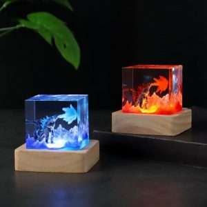 Handmade Godzilla Resin Lamp with Wooden Base, USB LED Light – 3D Fire-Breathing Monster Night Light for Bedroom, Desk, or Office Decor, Unique Collectible Gift for Fans & Adults