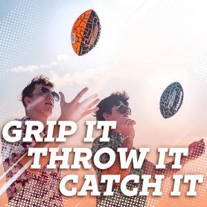 Wave Runner Grip It - Balón de fútbol impermeable de tamaño junior, tamaño 9.25, duradero y doble cordón, perfecto para accesorios de playa, juegos para niños, juguetes de piscina, juegos al aire