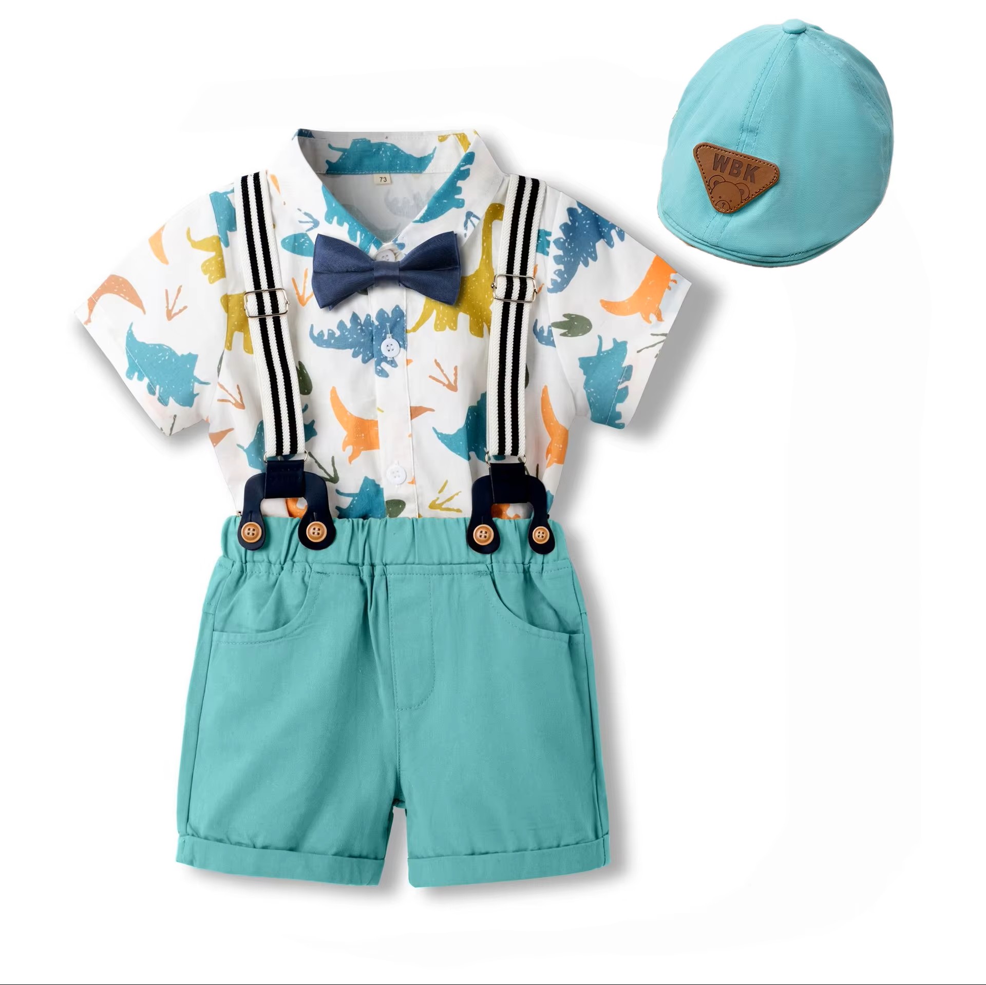 Traje formal con boina