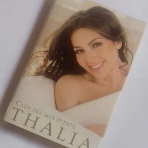 Cada dia mas fuerte / Stronger Every Day