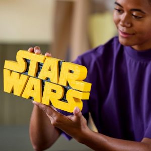 LEGO Star Wars Logo de Star Wars construido con ladrillo – Bloques de construcción para adultos mayores de 18 años – Idea de regalo de Star Wars para cumpleaños – Kit de modelo coleccionable de bricolaje – Idea de decoración del hogar para los fanáticos de la serie de películas – 75407
