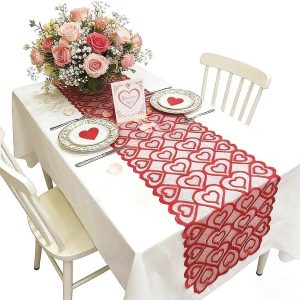 Camino de mesa de encaje con corazón rojo, decoración del día de San Valentín para bodas, decoraciones de San Valentín, aniversario, cocina, comedor, decoración de mesa de hogar, 13 x 72