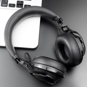 SOULWIT Almohadillas de repuesto para auriculares JBL Club700BT/Club 700BT, almohadillas con piel proteica más suave, espuma de aislamiento de ruido, color negro