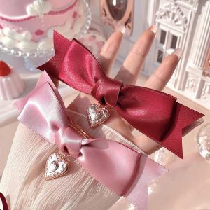 Flower Knows Strawberry Cupid 12-Piece Makeup Gift Box Set,Lip Cream×2+Liquid Blush×2+Makeup Palette×1+Hand Mirror×1+Solid Perfume×1+Hair Clip×1+Cushion Powder Puff×2+Eyeshadow Brush×1+Gift Box×1