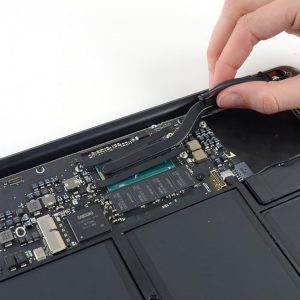 A1466 Logic Board for MacBook Air (13-inch, Early 2014) 1.4GHz i5 4GB Memory 820-3437-B, 661-00062