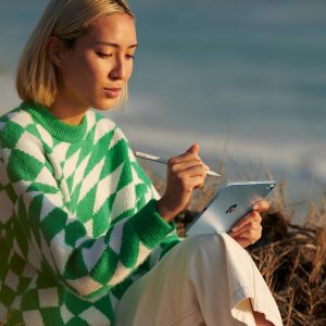 Apple iPad mini (A17 Pro): Apple Intelligence, 8.3-inch Liquid Retina Display, 128GB, Wi-Fi 6E, 12MP Front/12MP Back Camera, Touch ID, All-Day Battery Life — Blue