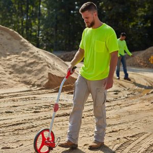 Hanes - Calcetines de trabajo para hombre, calcetines largos acolchados, calcetines que absorben la humedad y control de olor, negro y blanco, paquetes de 6 y 12 disponibles